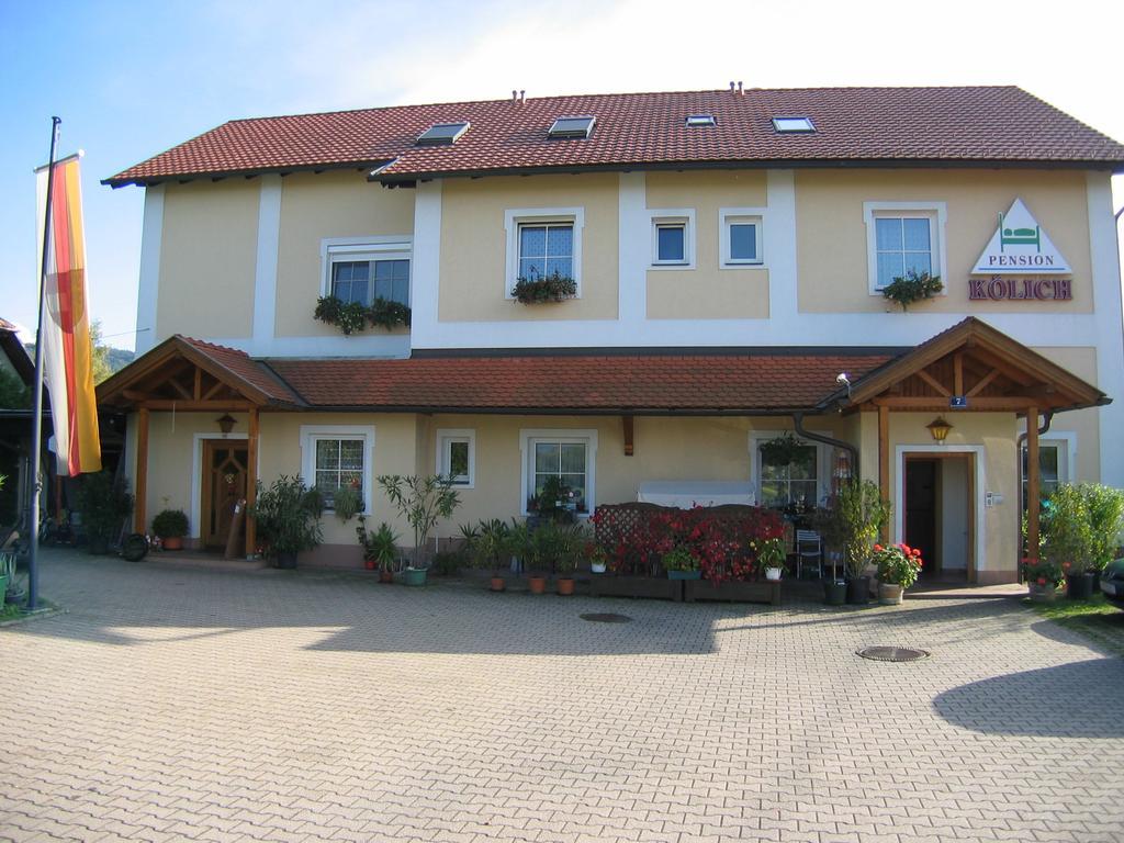Frühstückspension Kölich Klagenfurt am Woerthersee Exterior foto