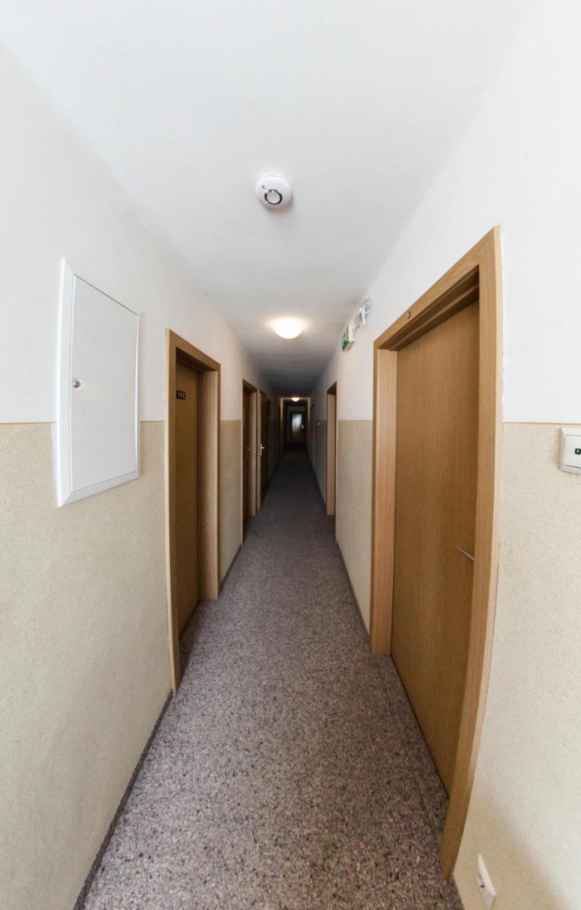 Frühstückspension Kölich Klagenfurt am Woerthersee Exterior foto